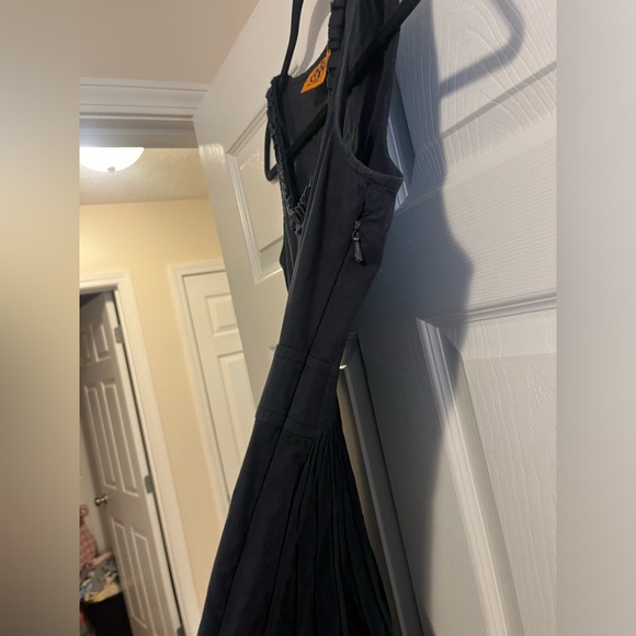 Tory Burch Dress Size 4 - Picture 3 of 5
